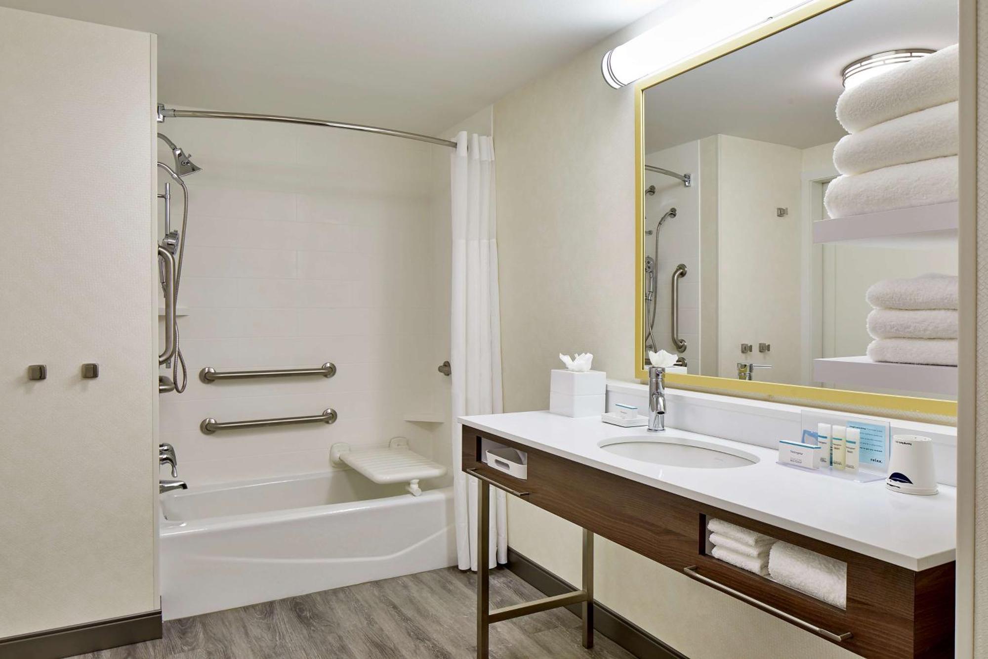 Hotel Hampton & Atlanta-midtown, Ga 3*