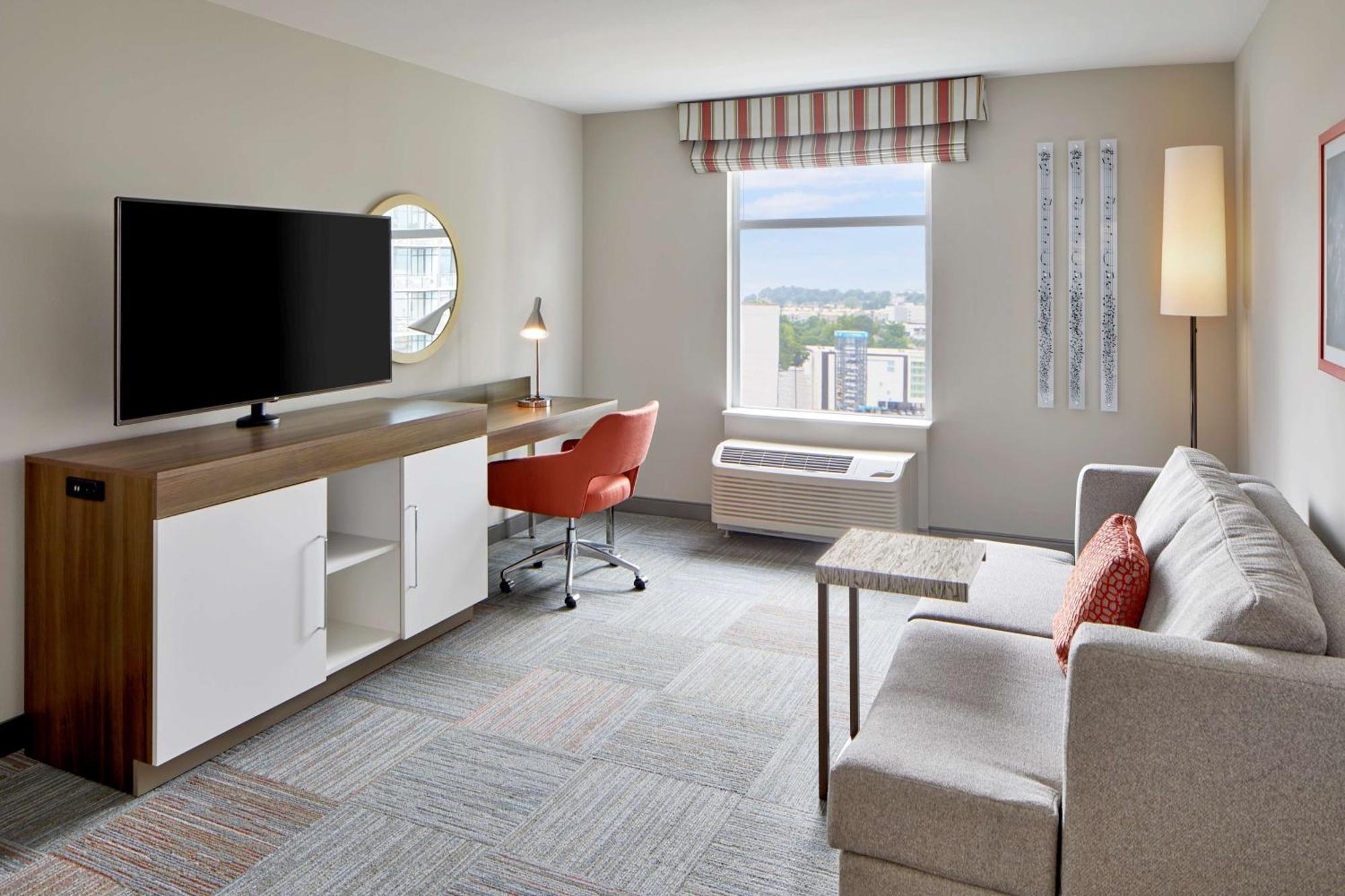 Hampton & Atlanta-midtown, Ga Hotel